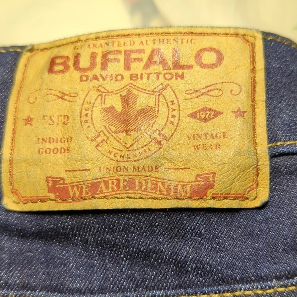 Buffalo David Bitton Slim Ash Jeans Union Made Dark Wash Men's Size 32x30